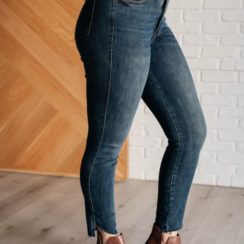 TessaHighRiseControlTopStepHemSkinnyJeans11